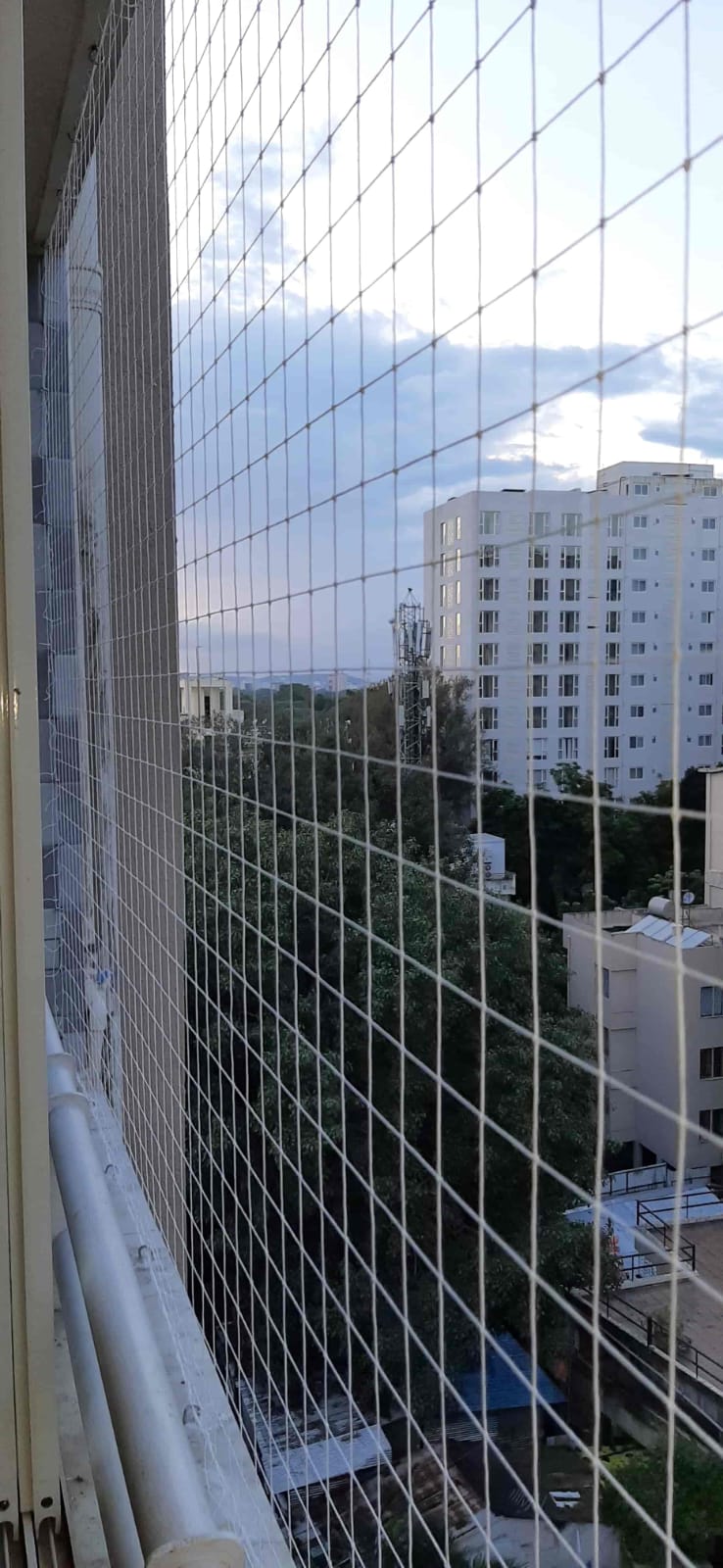 Safety net installation 9